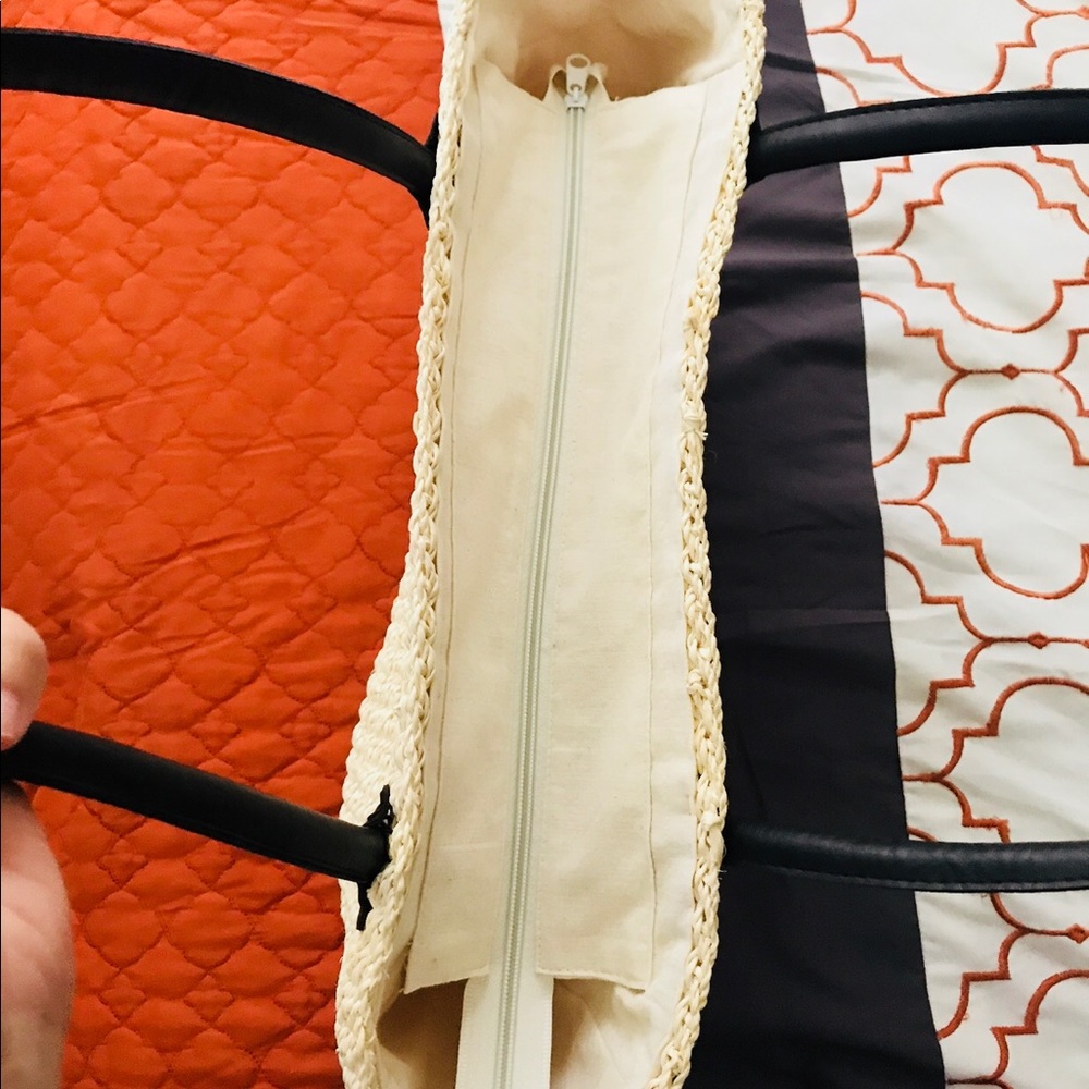 NWT shoulder bag - Picture 2 of 4